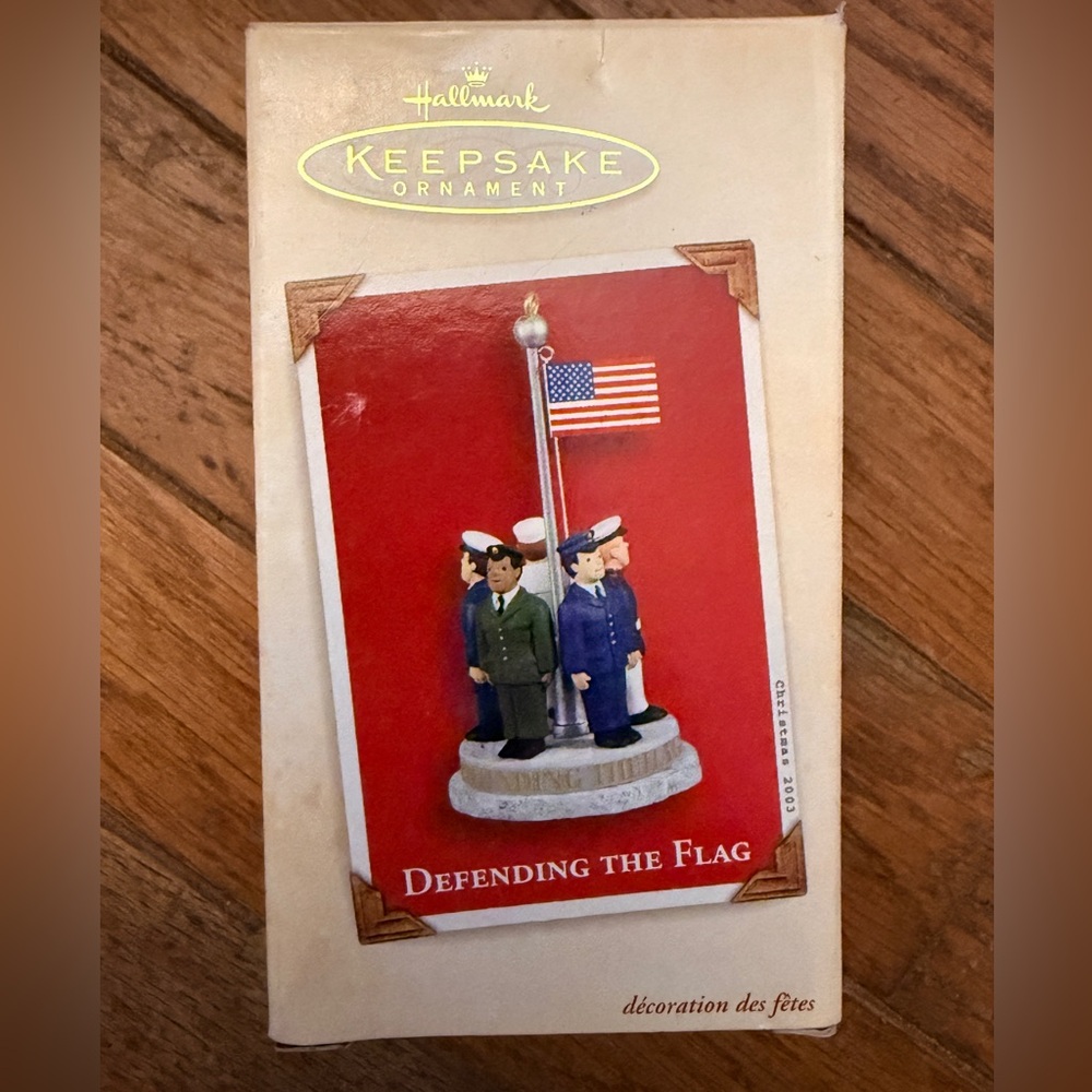 Hallmark Keepsake Ornament Defending The Flag 2003